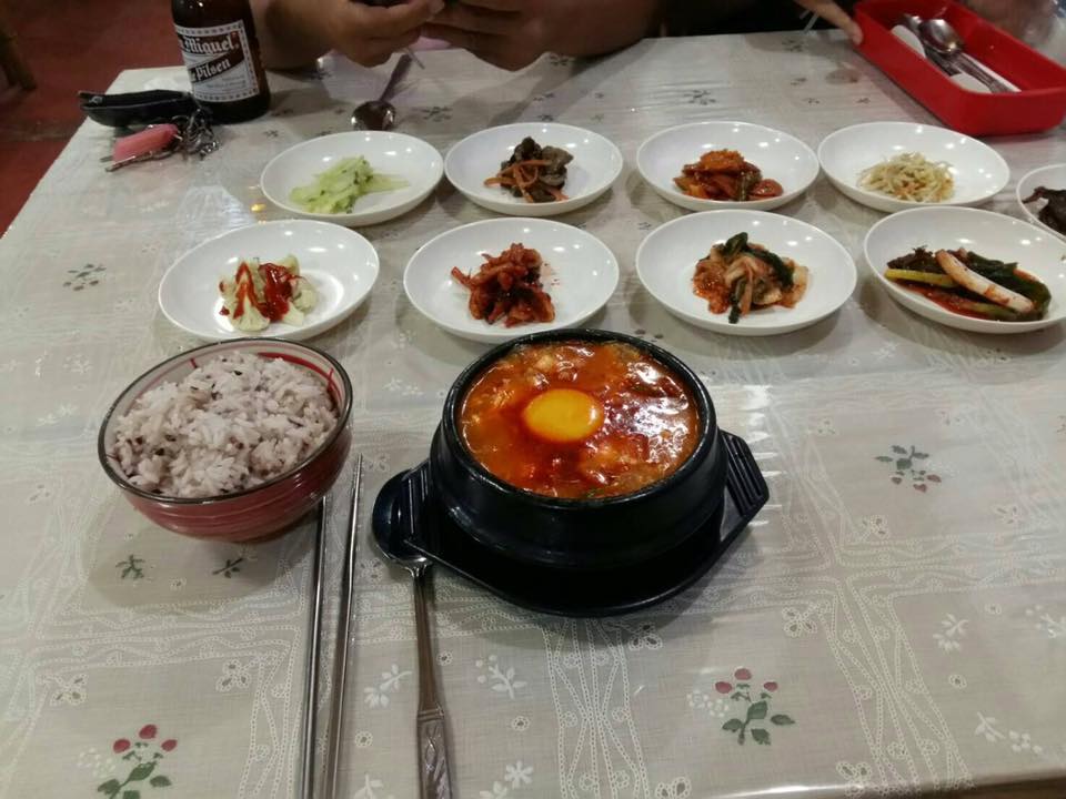 ドゥマゲテ・ドゥマゲッティ韓国料理。フィッシュ153。レストラン。