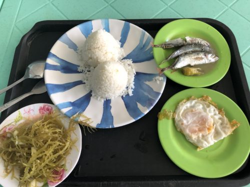 フィリピン・ローカル食堂のメニュー４