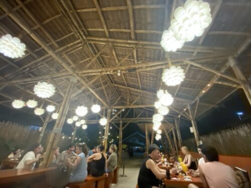 シキホールのレストバー2